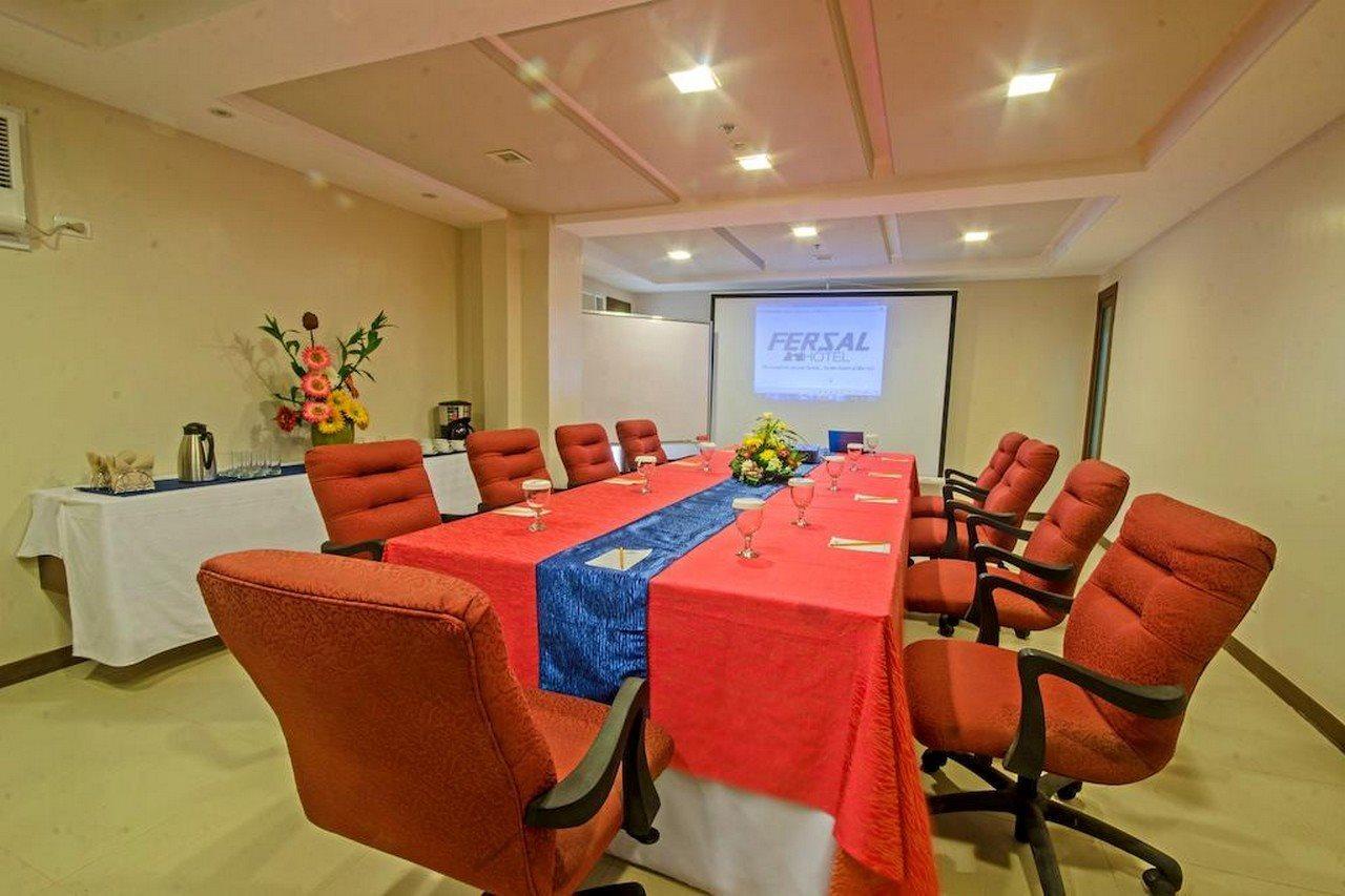 Fersal Hotel - Puerto Princesa Екстериор снимка