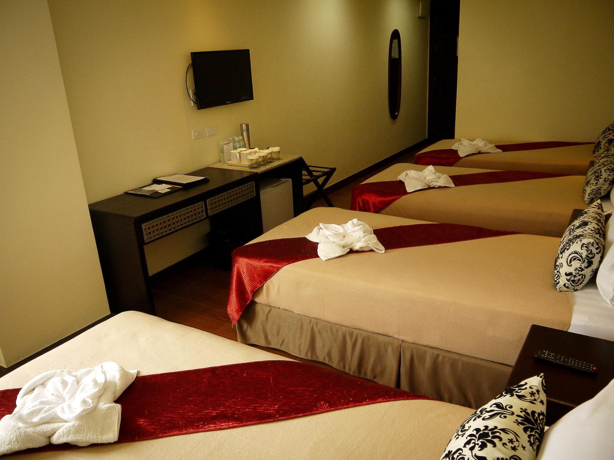 Fersal Hotel - Puerto Princesa Екстериор снимка