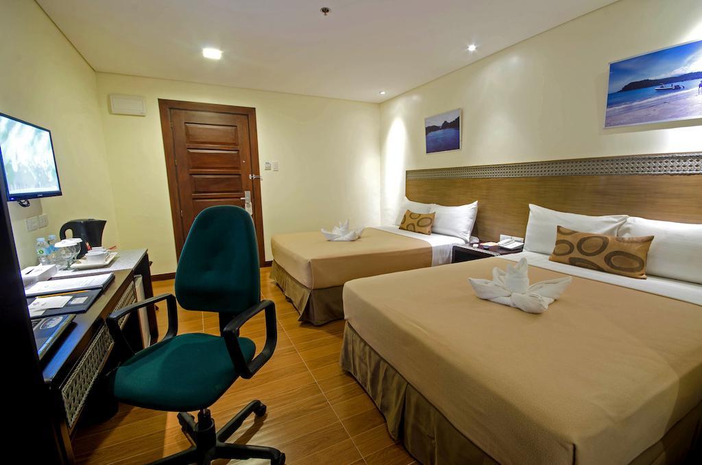 Fersal Hotel - Puerto Princesa Стая снимка